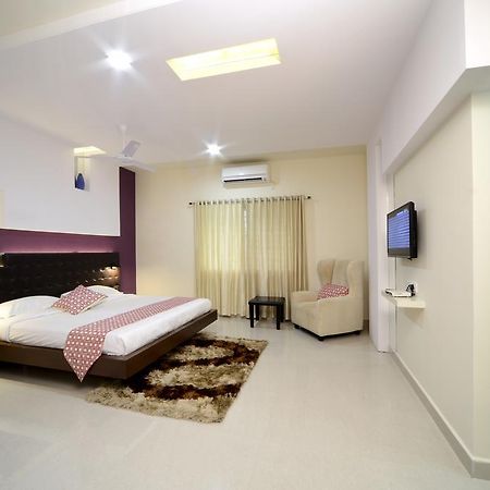 Hotel Serenity La Vista Hyderabad Exterior foto