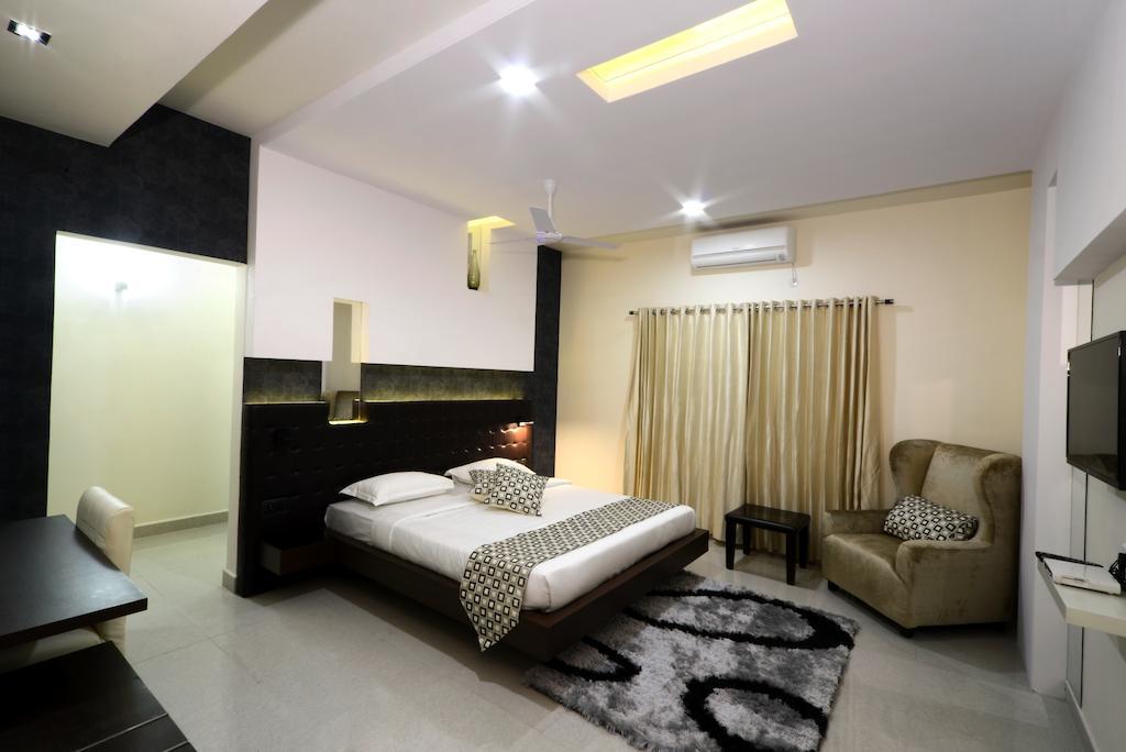 Hotel Serenity La Vista Hyderabad Exterior foto